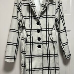 Women’s Elegant Black and White Plaid Trench Coat Size XL